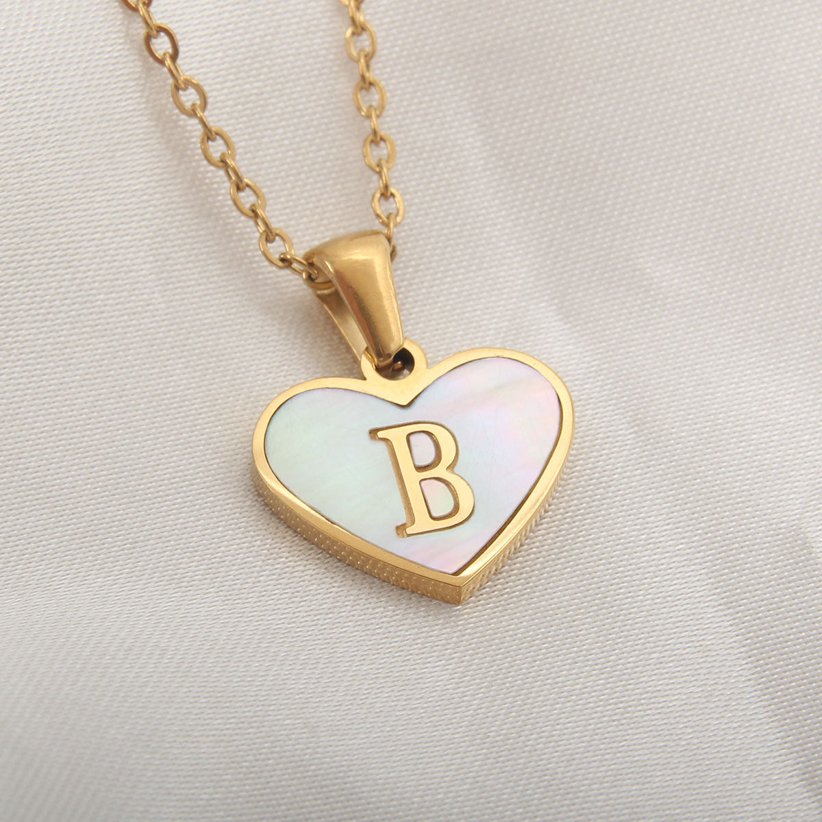 Personalized Heart-Shaped Letter Necklace – White Shell Love Chain